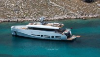 Motor yacht KANGA -  At Anchor